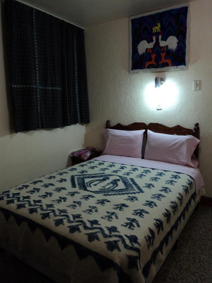 Hotel Chalet Chichicastenango Buitenkant foto
