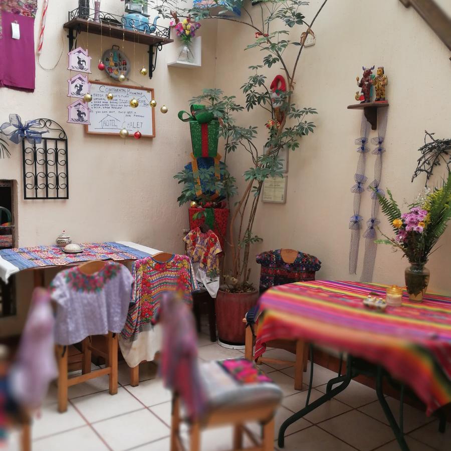 Hotel Chalet Chichicastenango Buitenkant foto